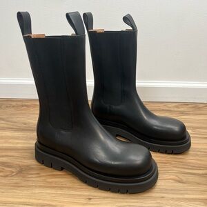 Bottega Veneta Leather Chelsea Boots Women Size US 10 / EU 40